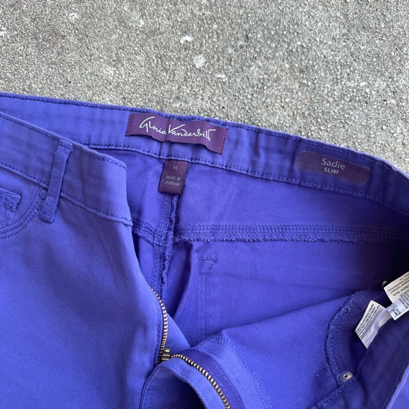 Gloria Vanderbilt Sadie slim jeans - Picture 2 of 4